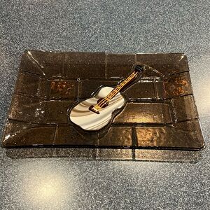 Guitar accent dish 11.5x8 smoked glass